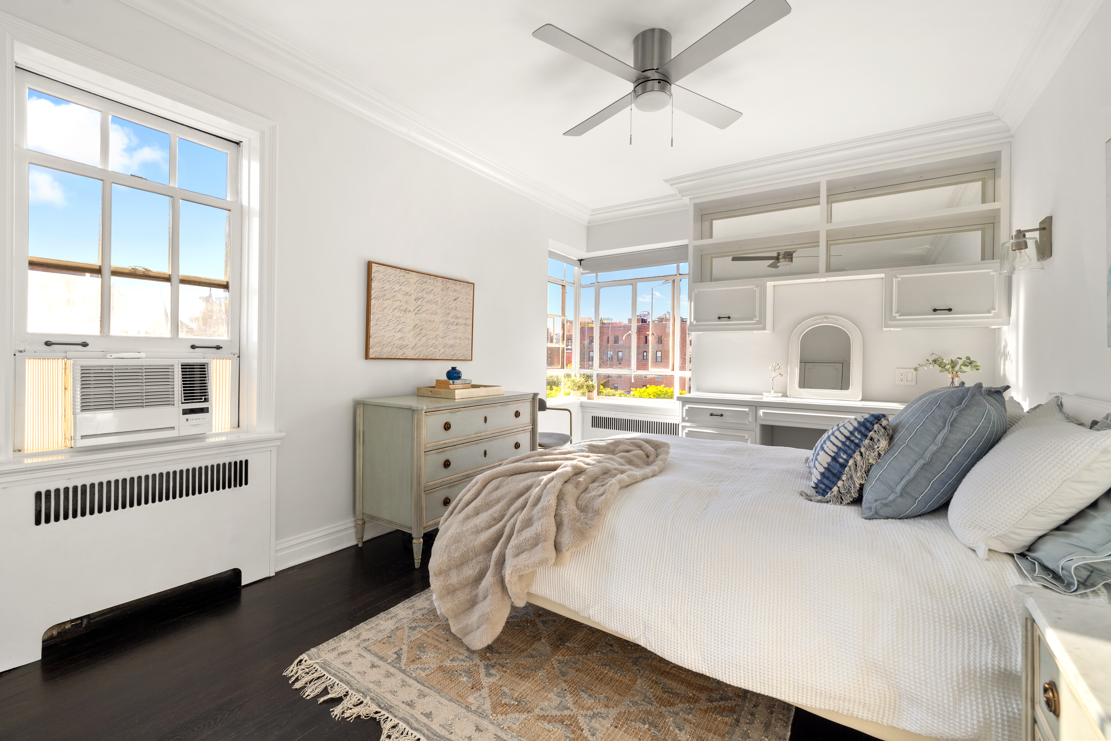 2 Grove Street, Unit 6D Manhattan, NY 10014 - Photo 9 of 12