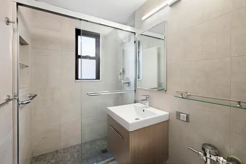 $935,000 | 54 West 16th Street, Unit 6F | Flatiron