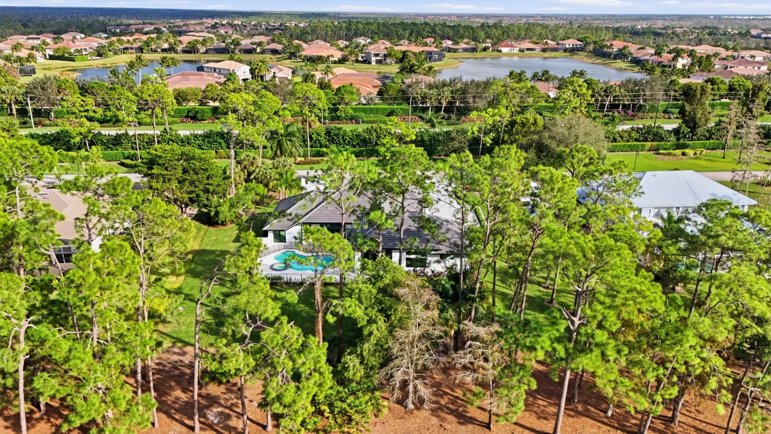 $3,995,900 | 13455 Pond Apple Drive East, Naples, FL 34119