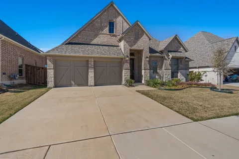 $535,000 | 5716 Turner May Drive, Fort Worth, TX 76126