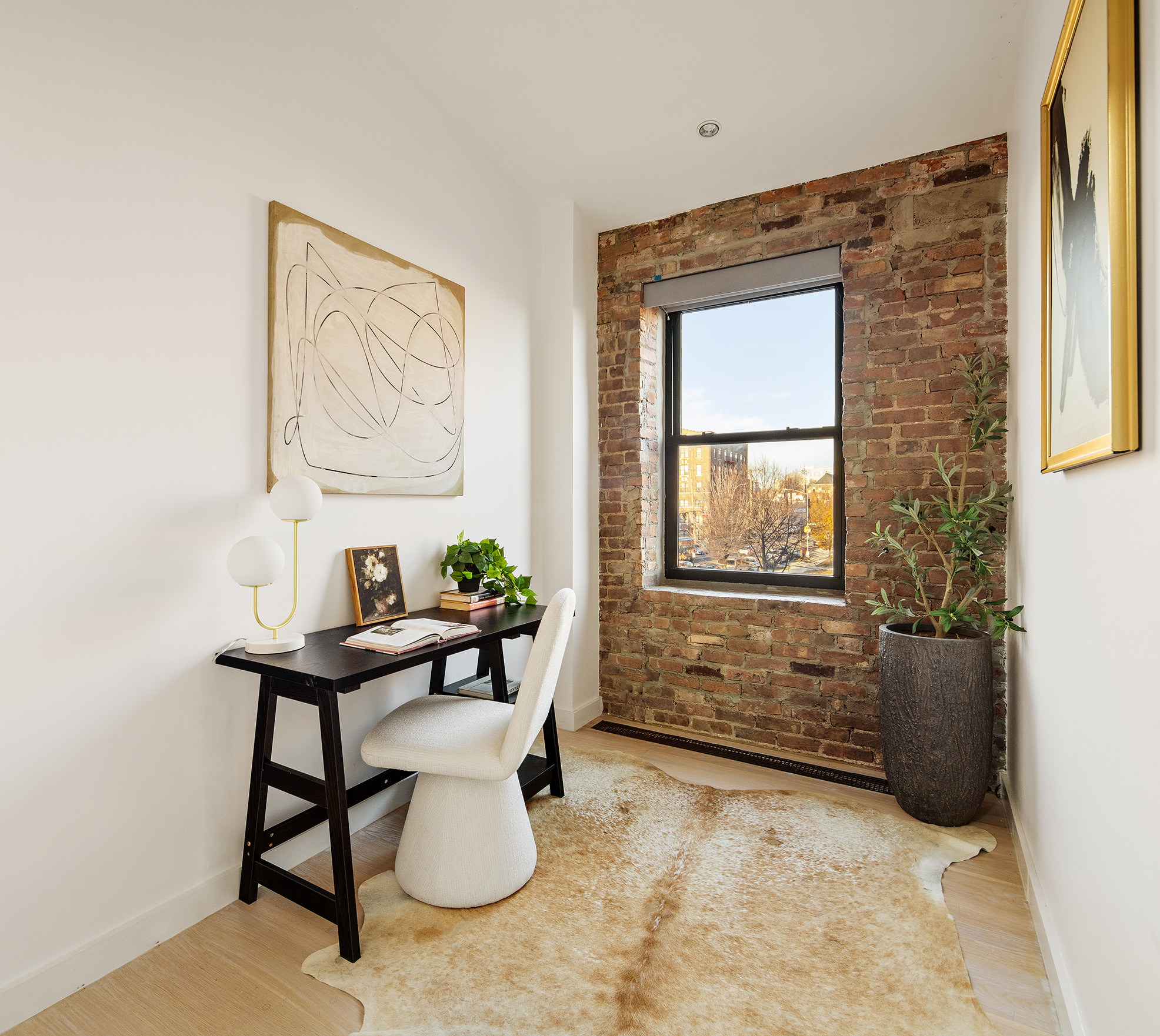 47 Wolcott Street Brooklyn, NY 11231 - Photo 21 of 24 a dining room with furniture and window