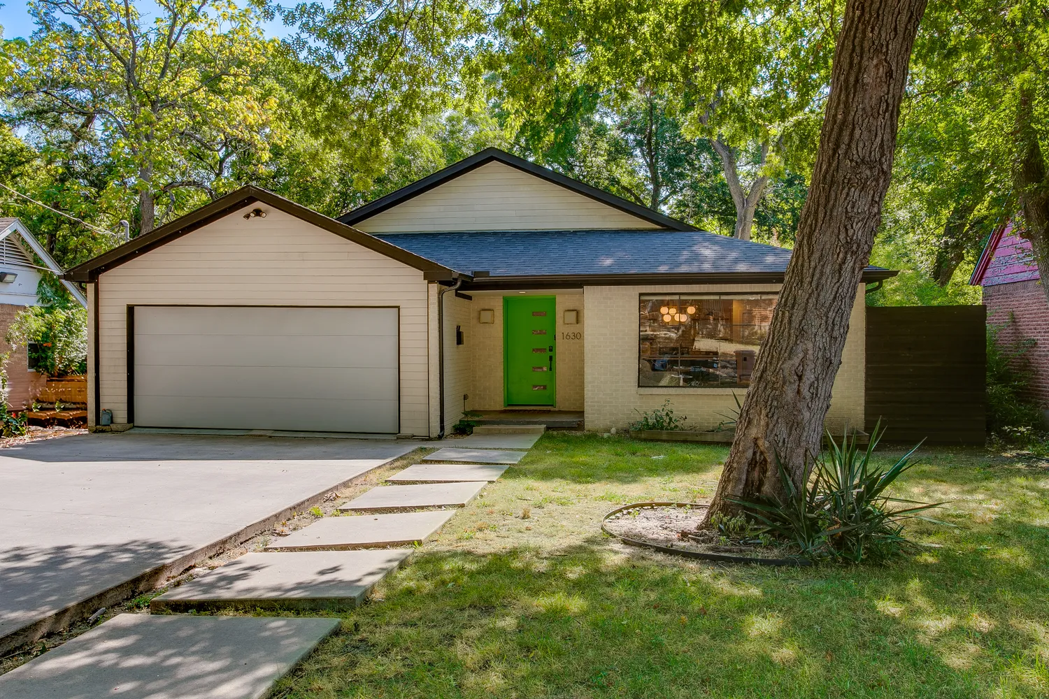 $429,000 | 1630 Ramsey Avenue, Dallas, TX 75216