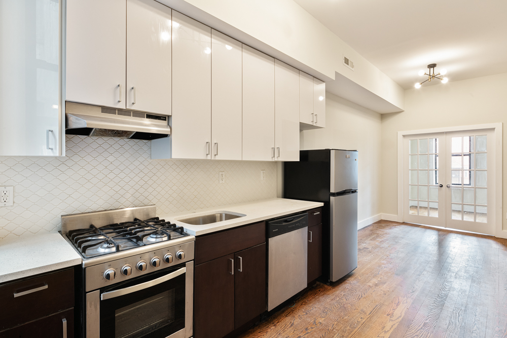 285 Cornelia Street, Unit 3R Brooklyn, NY 11221 - Photo 1 of 11