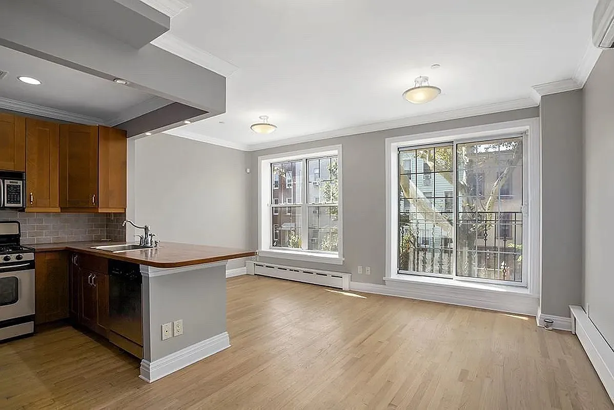 198 Monitor Street, Unit 2A Brooklyn, NY 11222 - Photo 1 of 15 Gallery Image 1