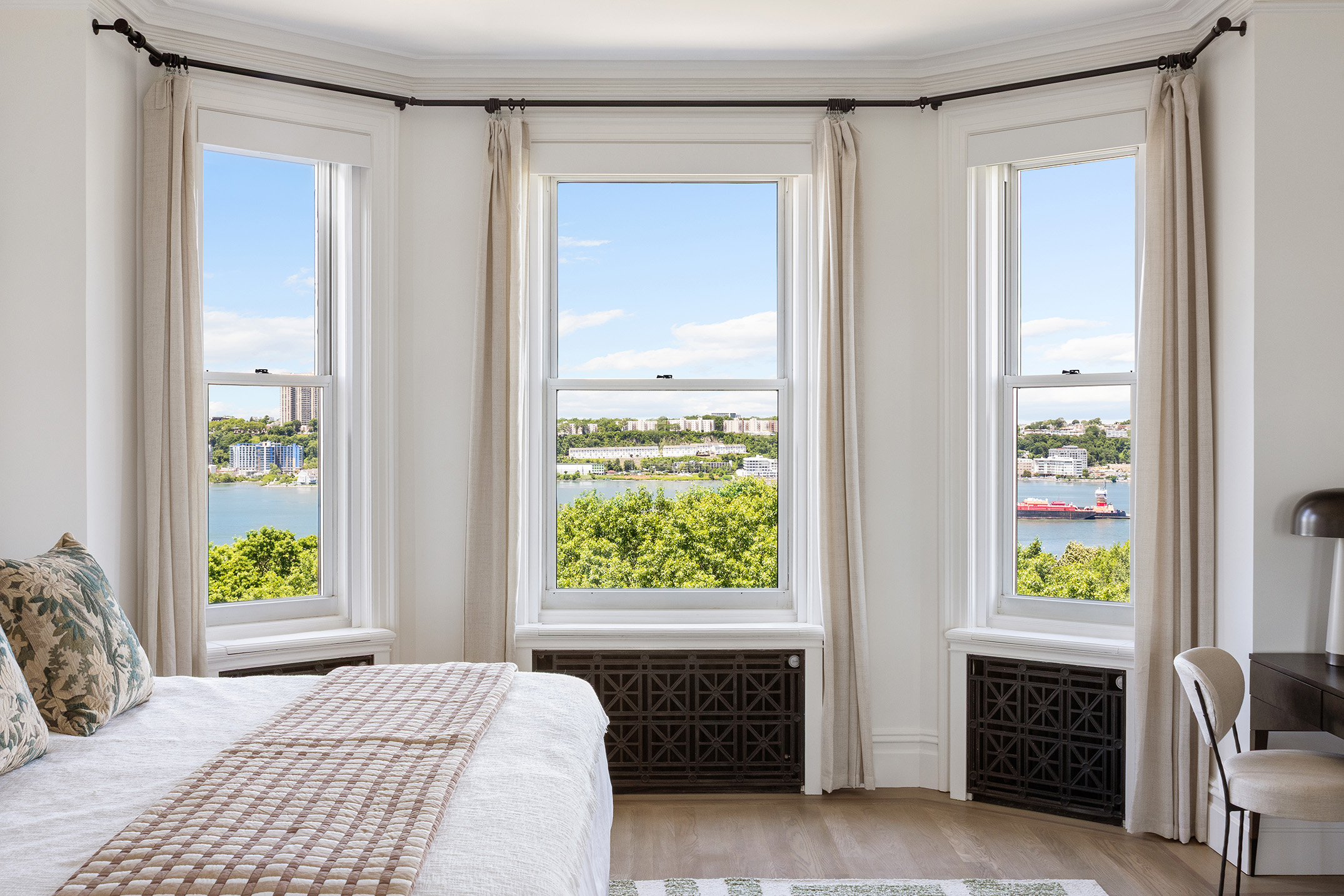 190 Riverside Drive, Unit 8C Manhattan, NY 10024 - Photo 14 of 25