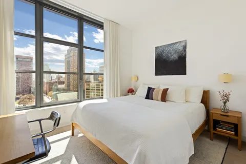 $1,199,000 | 115 York Street, Unit 18H | DUMBO