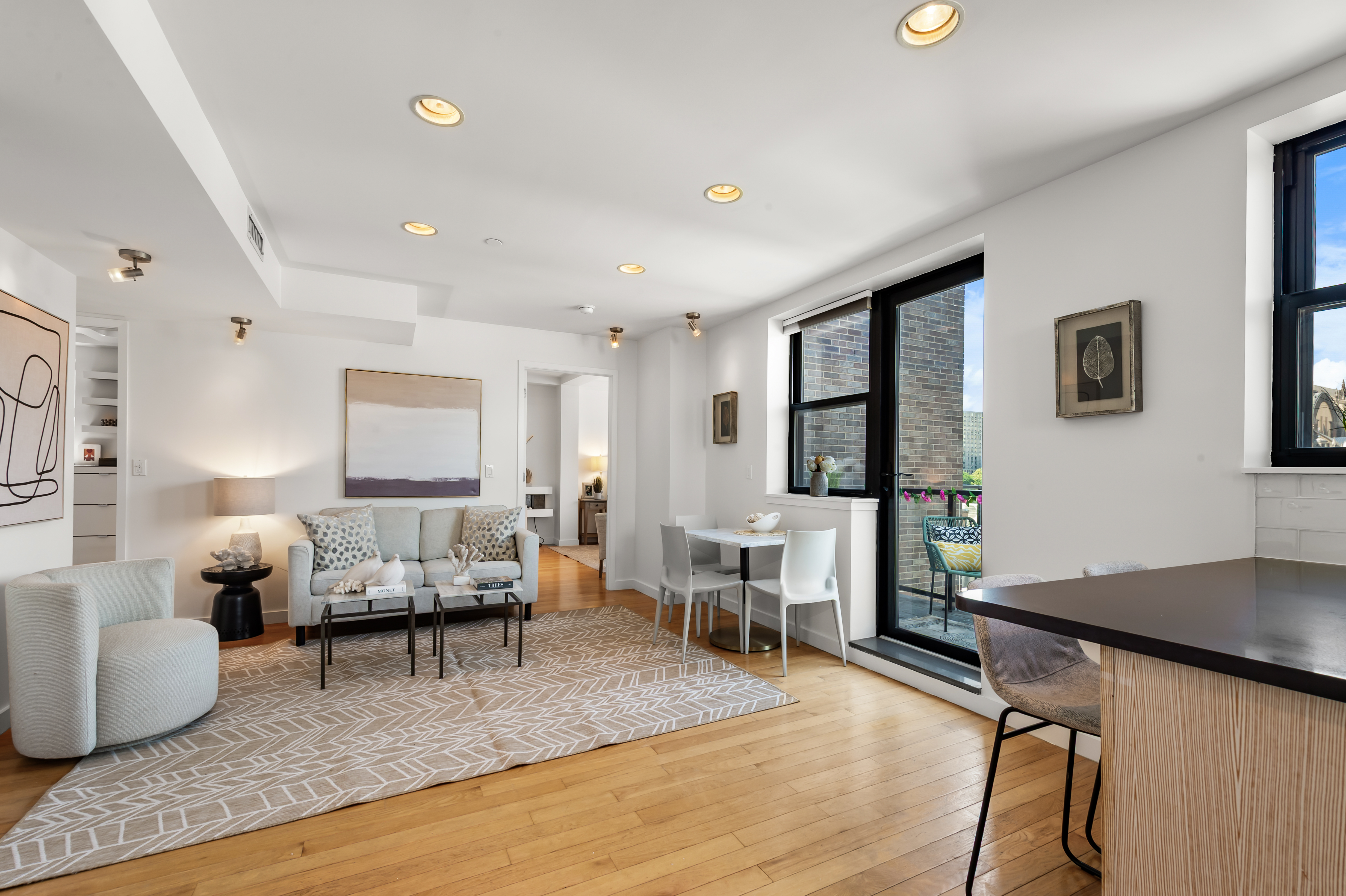 2101 8th Avenue, Unit PH10B Manhattan, NY 10026 - Photo 8 of 22 Gallery Image 8