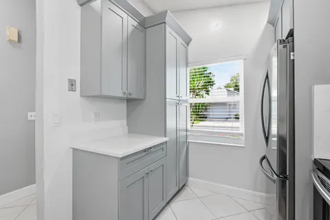 $399,900 | 8621 Jasmine Way, Boca Raton, FL 33496