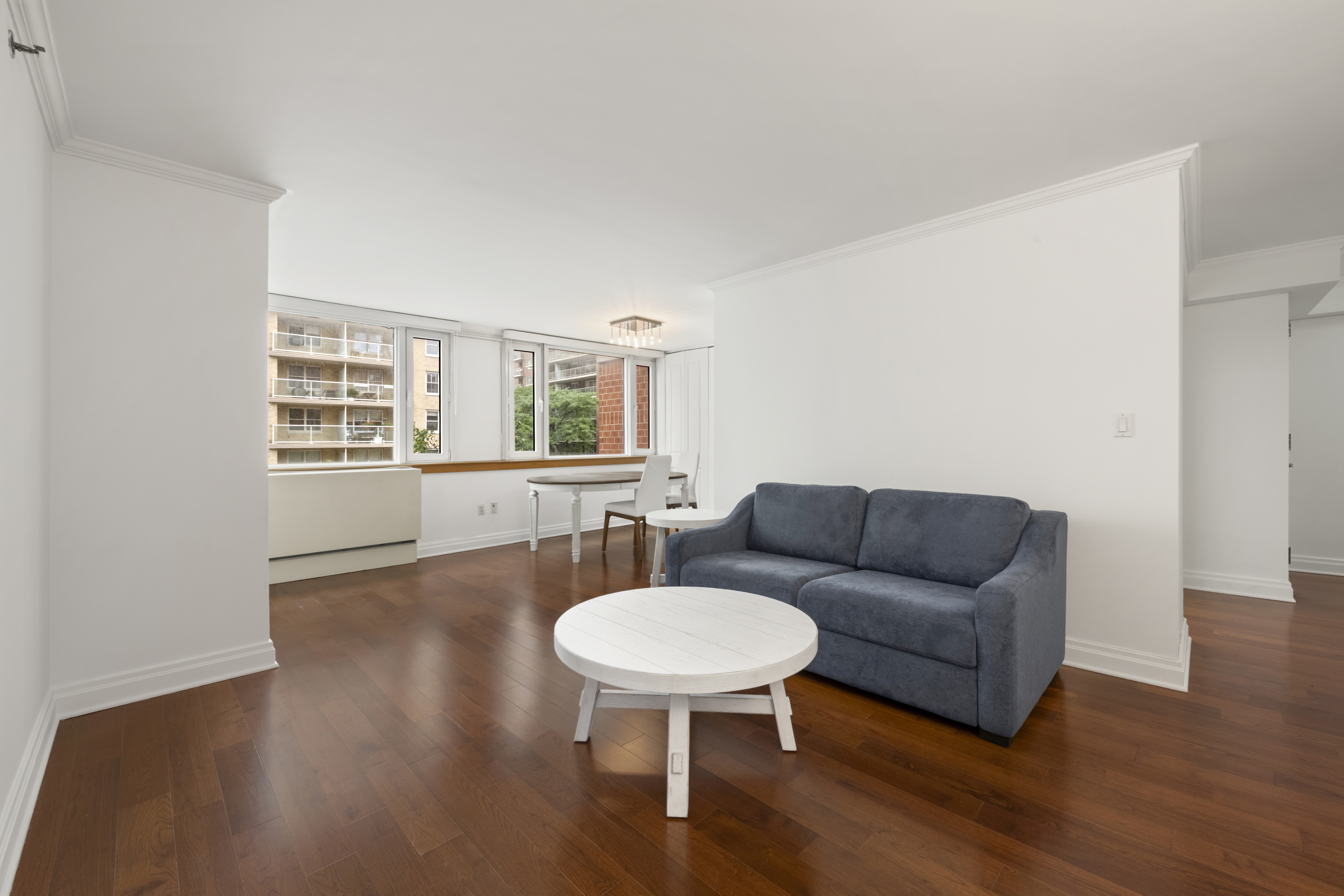 404 East 76th Street, Unit 3B Manhattan, NY 10021 - Photo 1 of 8