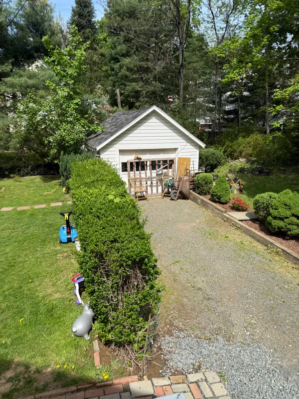 $505,000 | 10 Bodnar Street, Bernardsville, NJ 07924