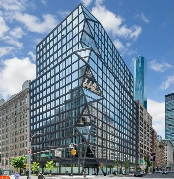 $12,500 | 121 East 22nd Street, Unit N1001 | Gramercy