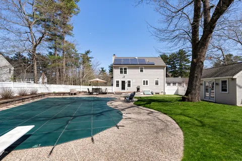 $825,000 | 53 Mansfield Street, South Weymouth, MA 02190