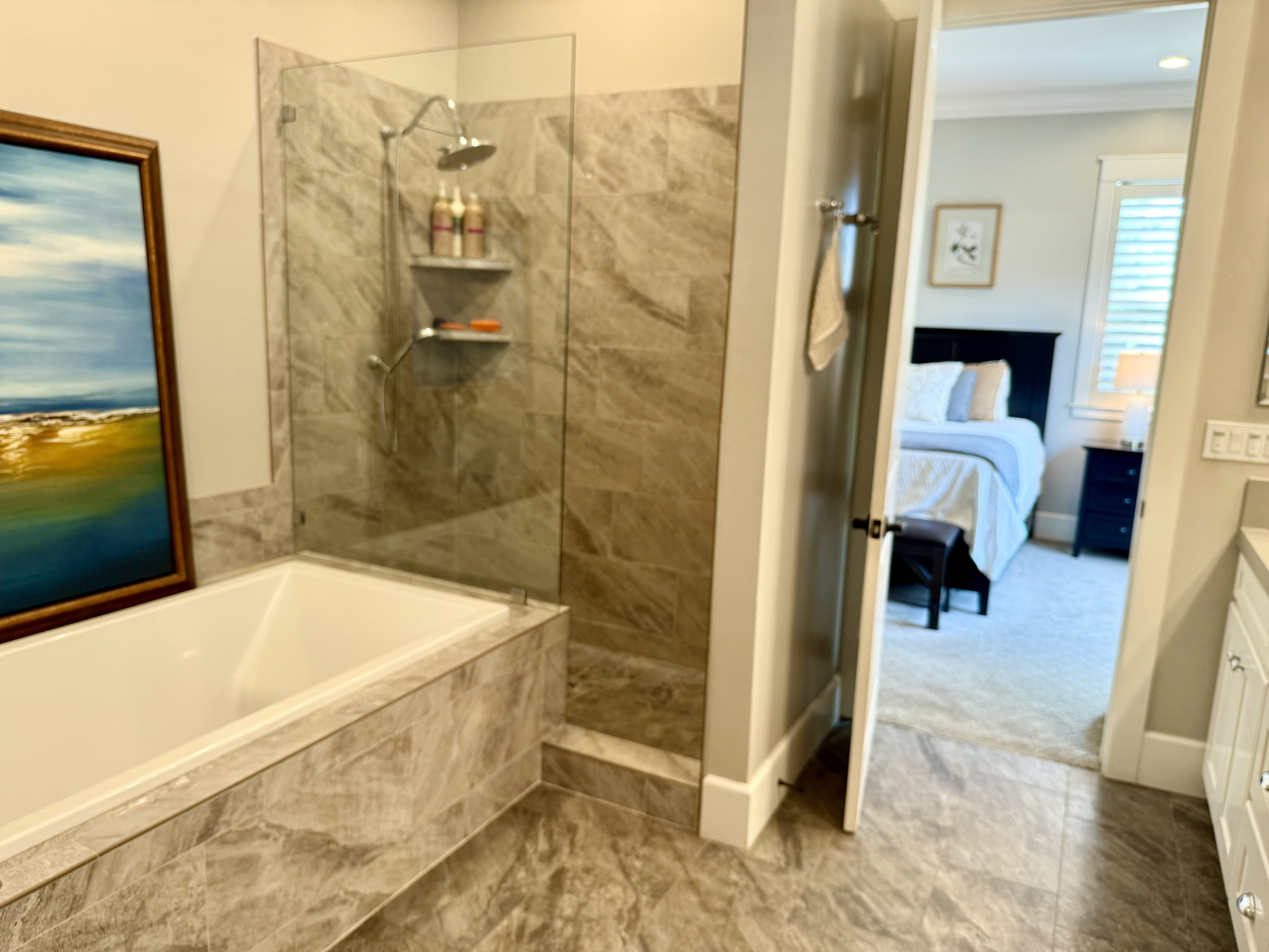 4551 Brighton Drive Santa Rosa, CA 95403 - Photo 9 of 26 a bathroom with a tub and shower