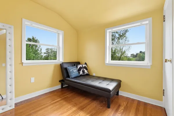 $250,000 | 3905 Mt Troy Road, Pittsburgh, PA 15212