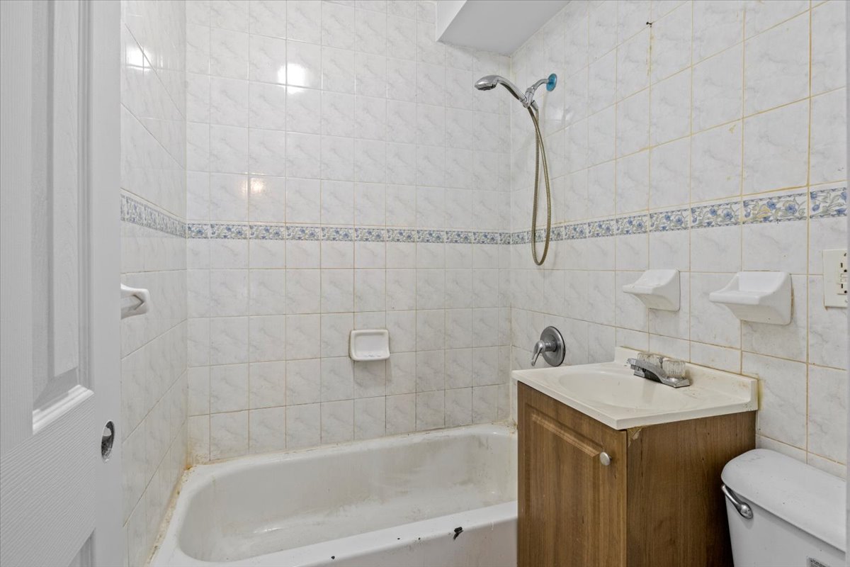 776 Troy Avenue Brooklyn, NY 11203 - Photo 15 of 20