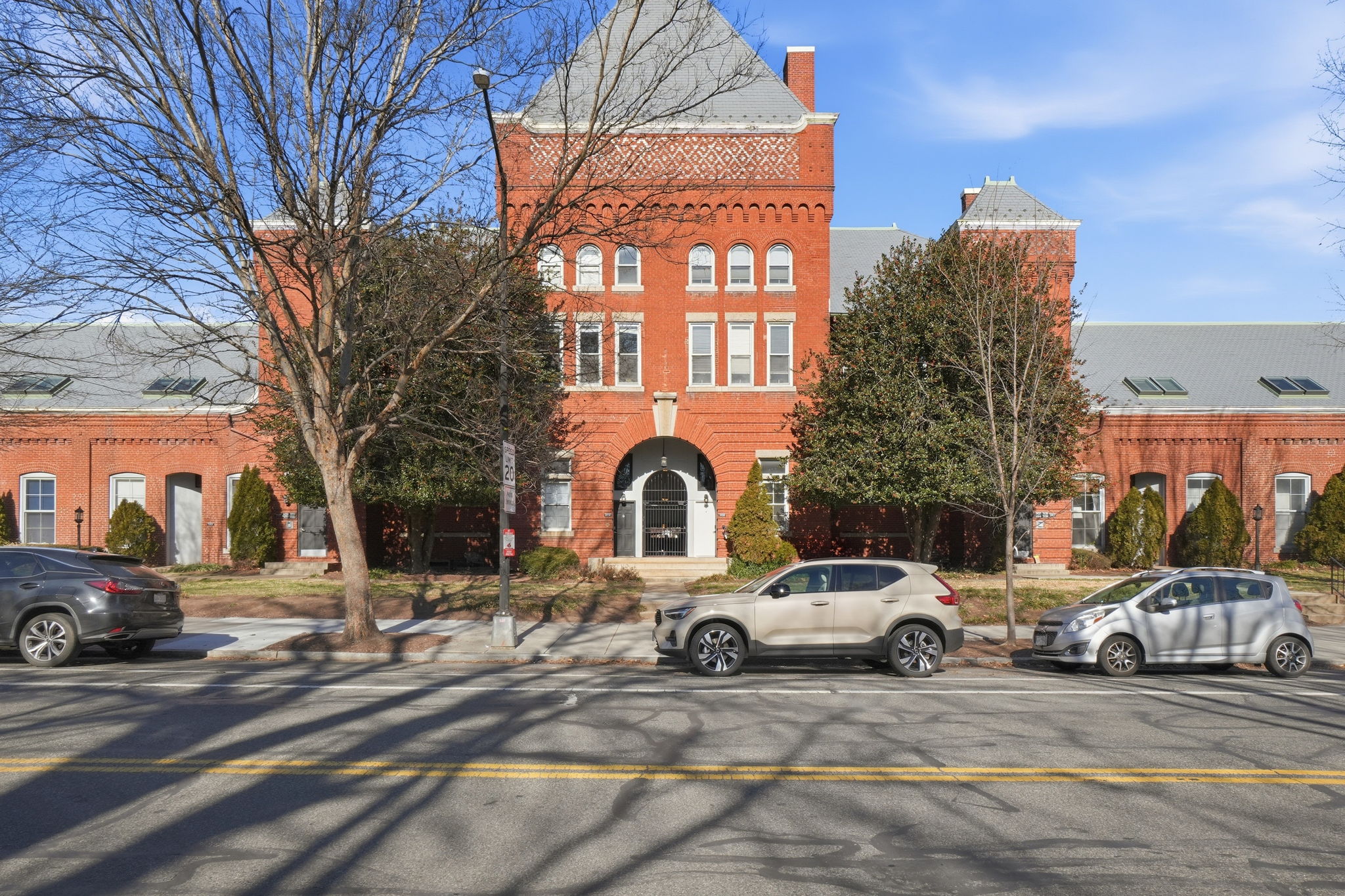 20 15th Street Northeast, Unit 20 Washington, DC 20002 - Photo 18 of 19
