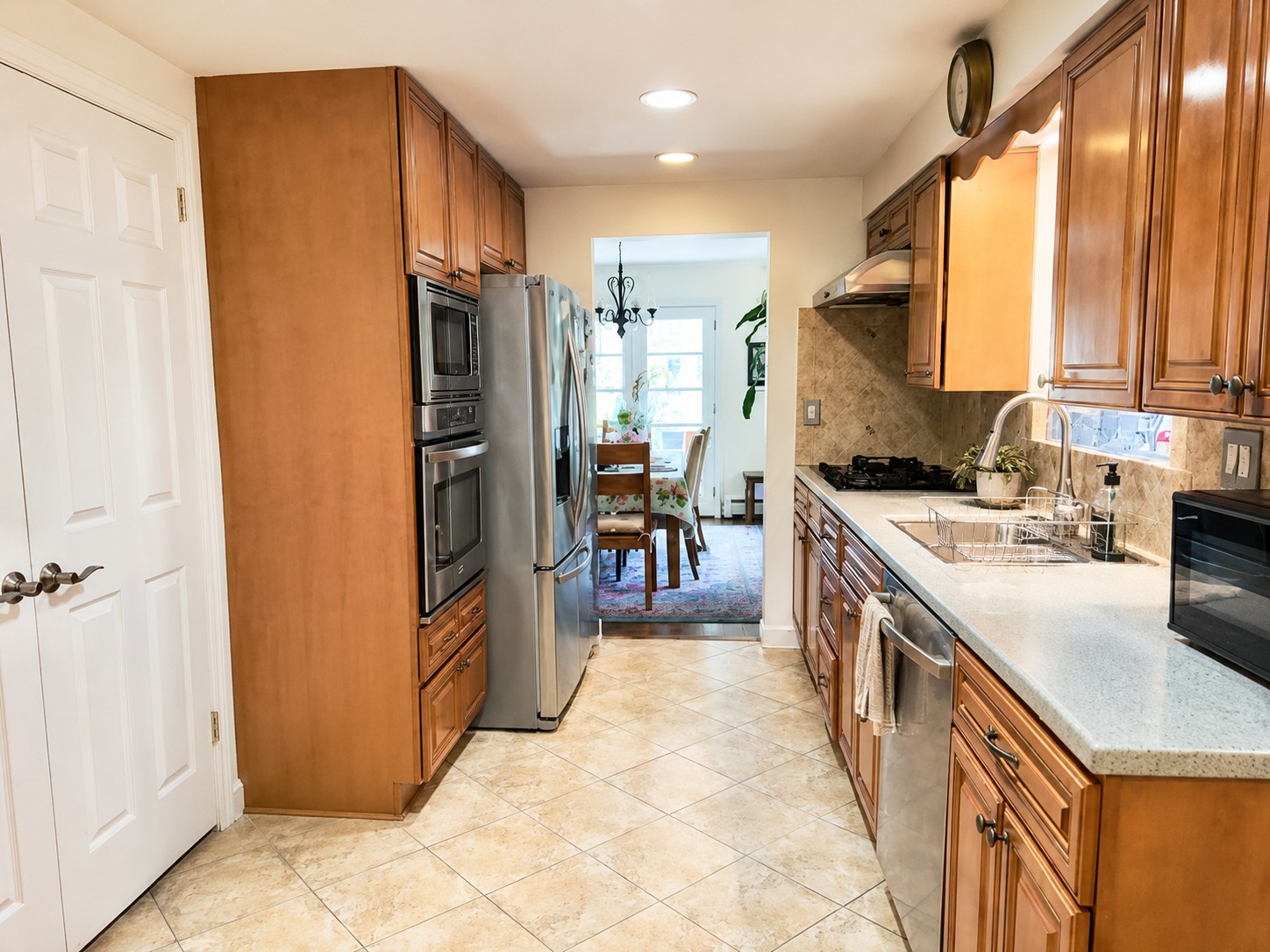 72 Foster Road Tenafly, NJ 07670 - Photo 10 of 20