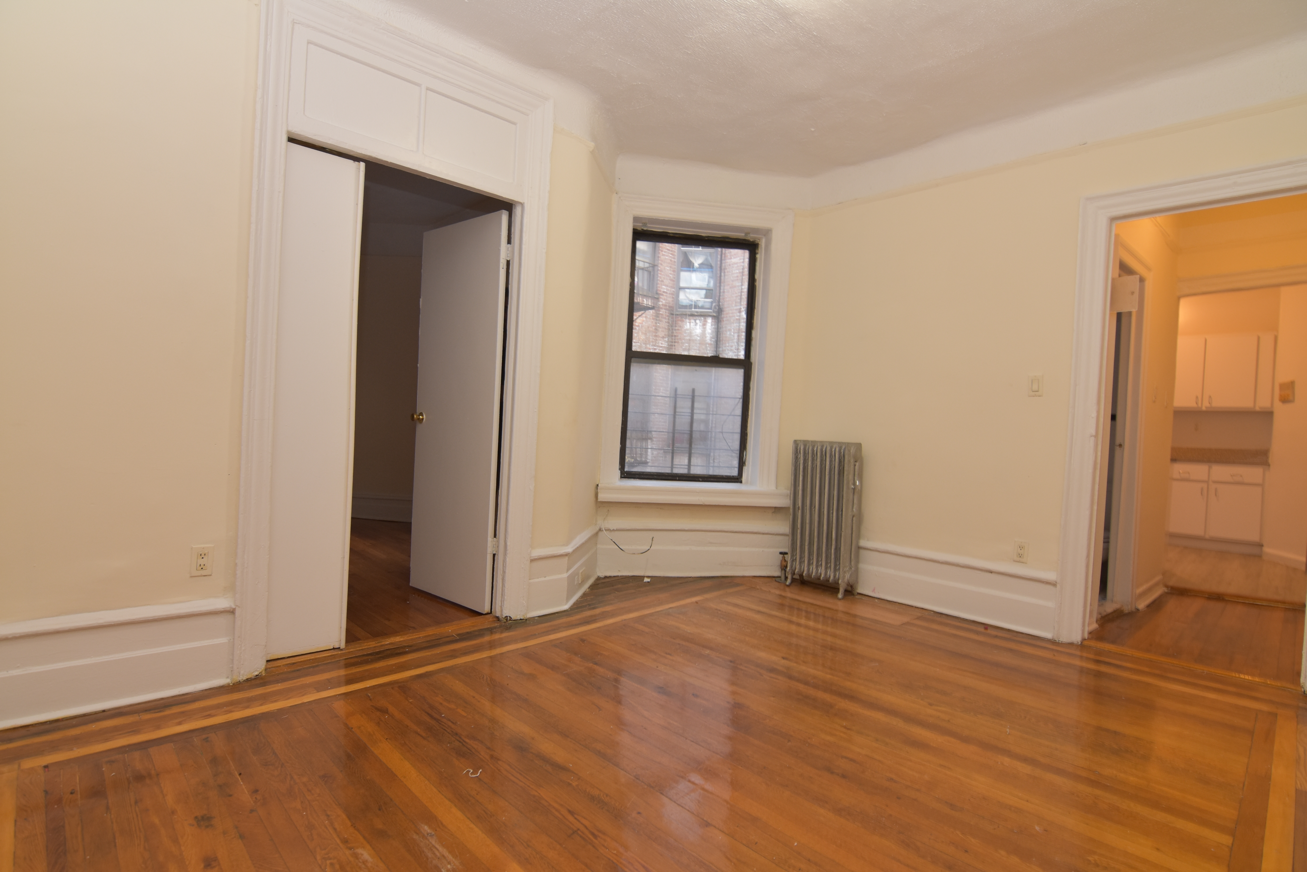 153 Vermilyea Avenue, Unit 3C Manhattan, NY 10034 - Photo 4 of 7