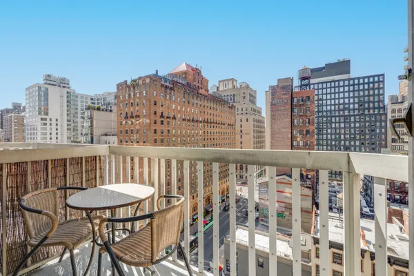 $4,800 | 50 Lexington Avenue, Unit 12G | Flatiron