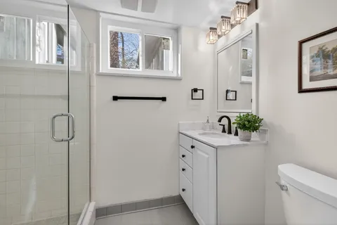 $1,350,000 | 6813 Winterberry Lane, Bethesda, MD 20817