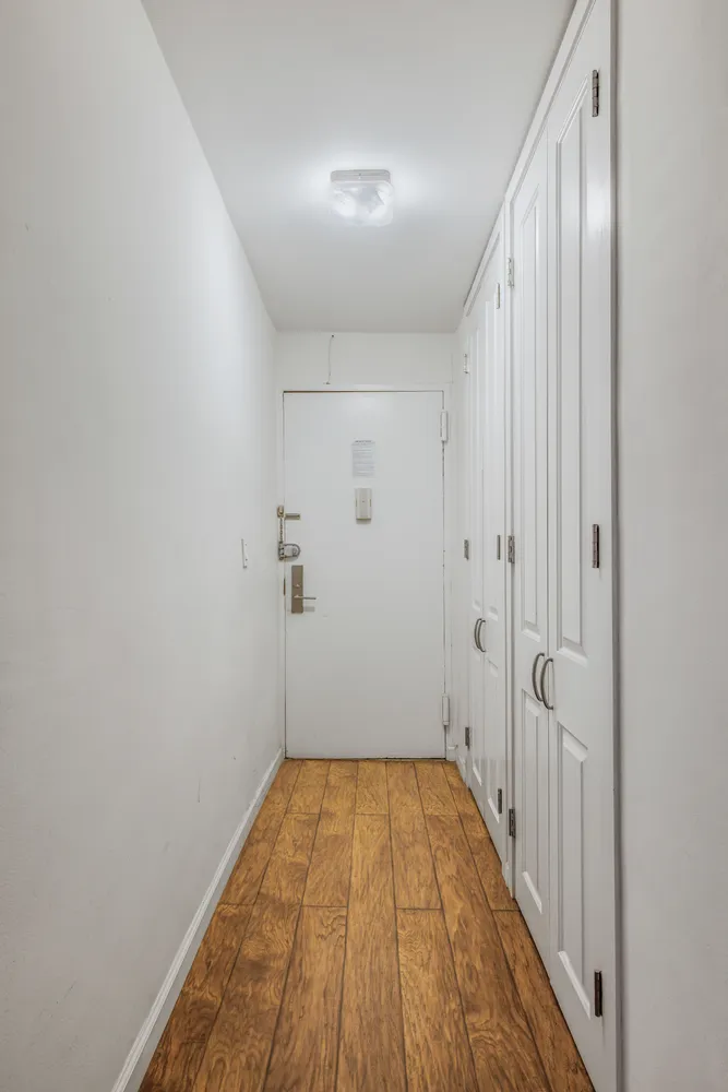 $4,500 | 201 East 21st Street, Unit 3K | Gramercy