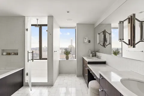 $8,950,000 | 422 East 72nd Street, Unit 40B/41AB | Lenox Hill
