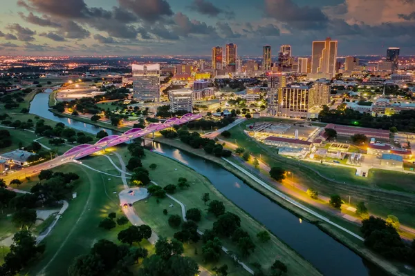 $595,000 | 2600 West 7th Street, Unit 2638, Fort Worth, TX 76107