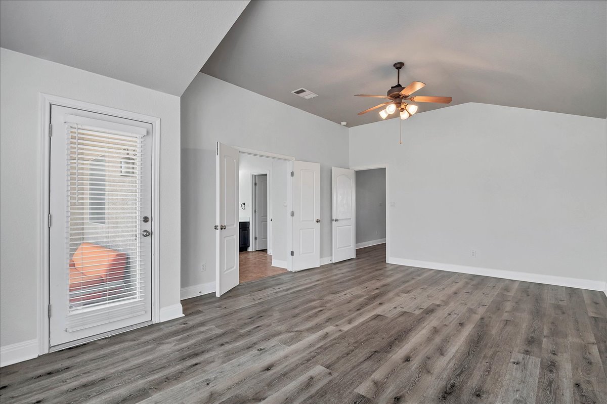 114 Aria Ridge, Unit 802 Lakeway, TX 78738 - Photo 12 of 30