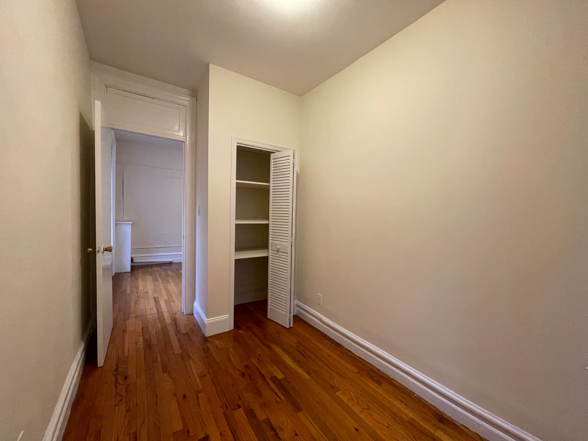 19 Christopher Street, Unit 6 Manhattan, NY 10014 - Photo 12 of 14