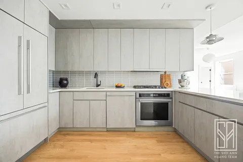 $1,575,000 | 475 Washington Avenue, Unit 4G | Clinton Hill