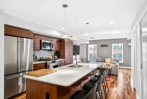 $1,549,000 | 655 Tremont Street, Unit 6, Boston, MA 02118