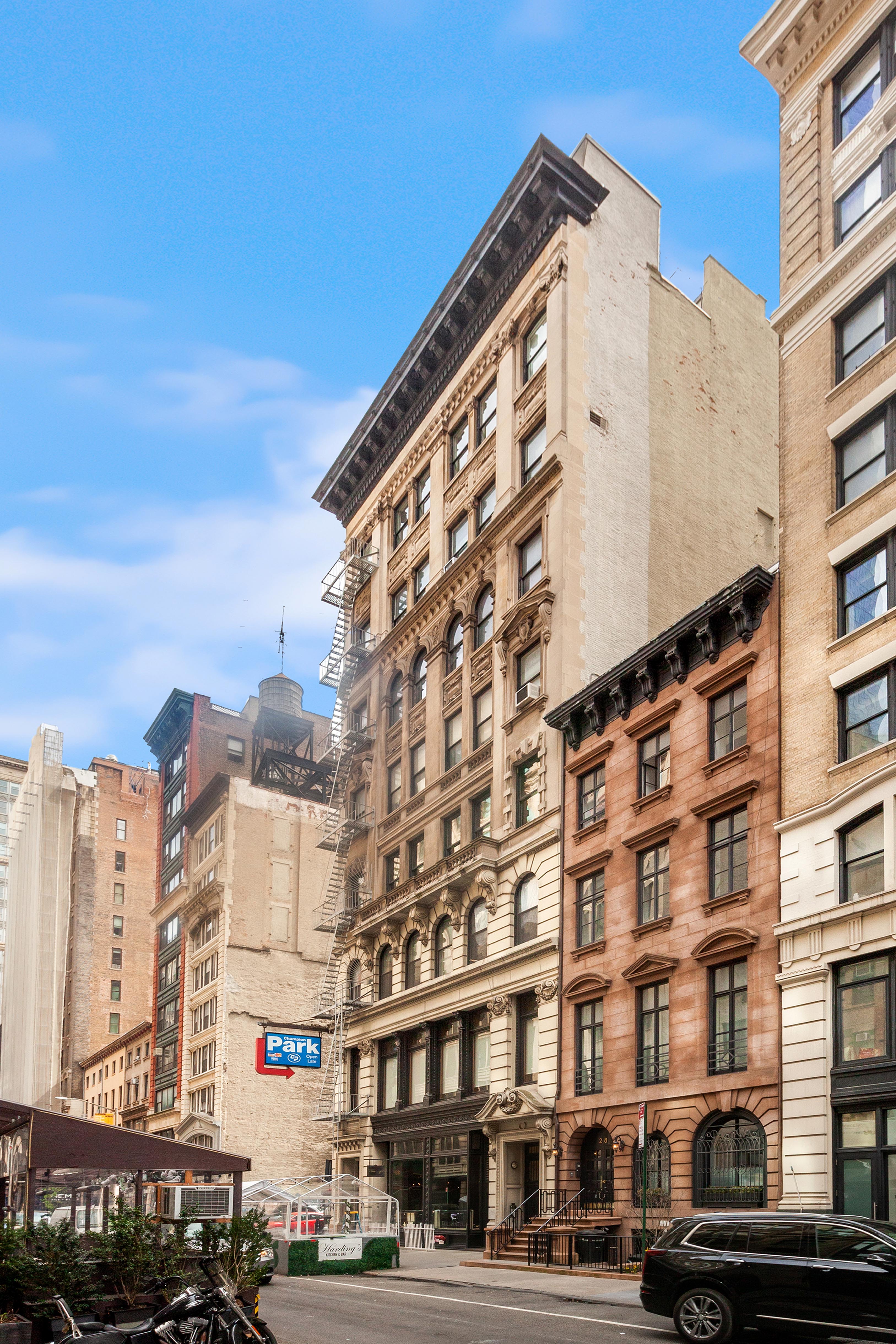 30 East 21st Street, Unit 6B Manhattan, NY 10010 - Photo 15 of 16 a building view