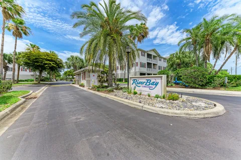 $375,000 | 3206-10 10 Th Lane West, Palmetto, FL 34221