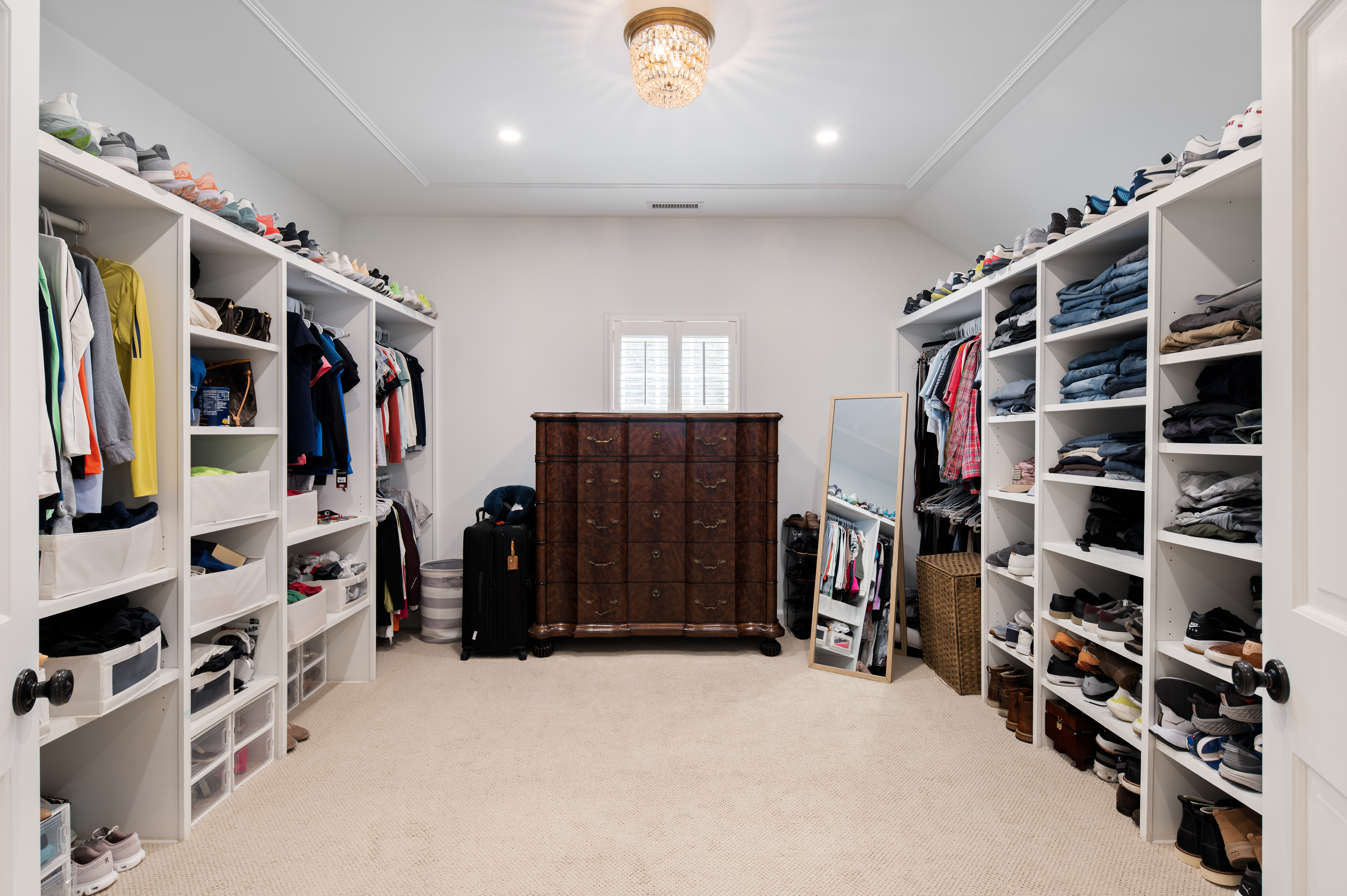 40 Ridgeview Avenue Greenwich, CT 06830 - Photo 18 of 38