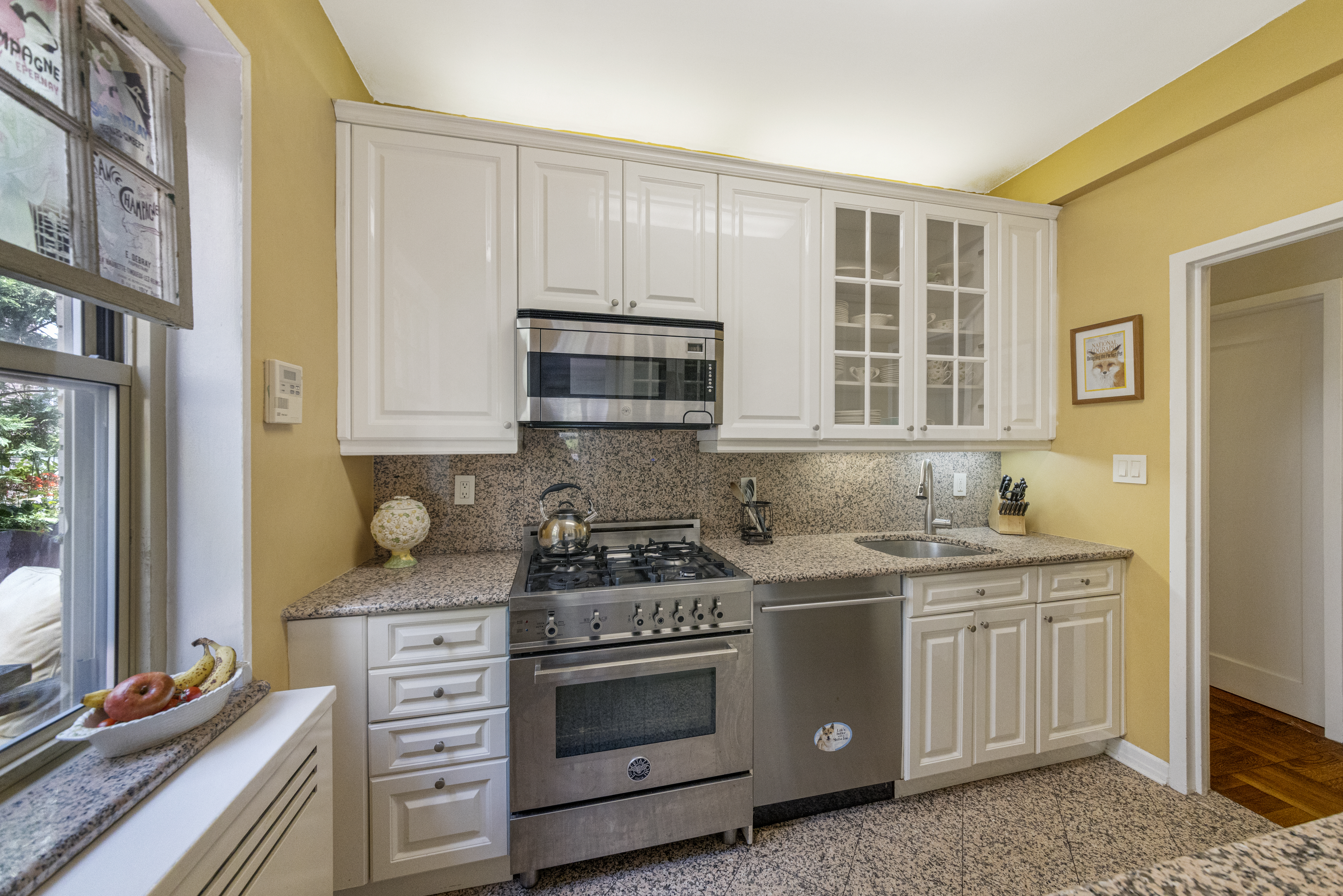 415 East 52nd Street, Unit 12CB Manhattan, NY 10022 - Photo 8 of 21 Gallery Image 8