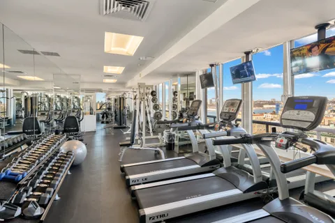 $995,000 | 250 West 90th Street, Unit 6D | Upper West Side