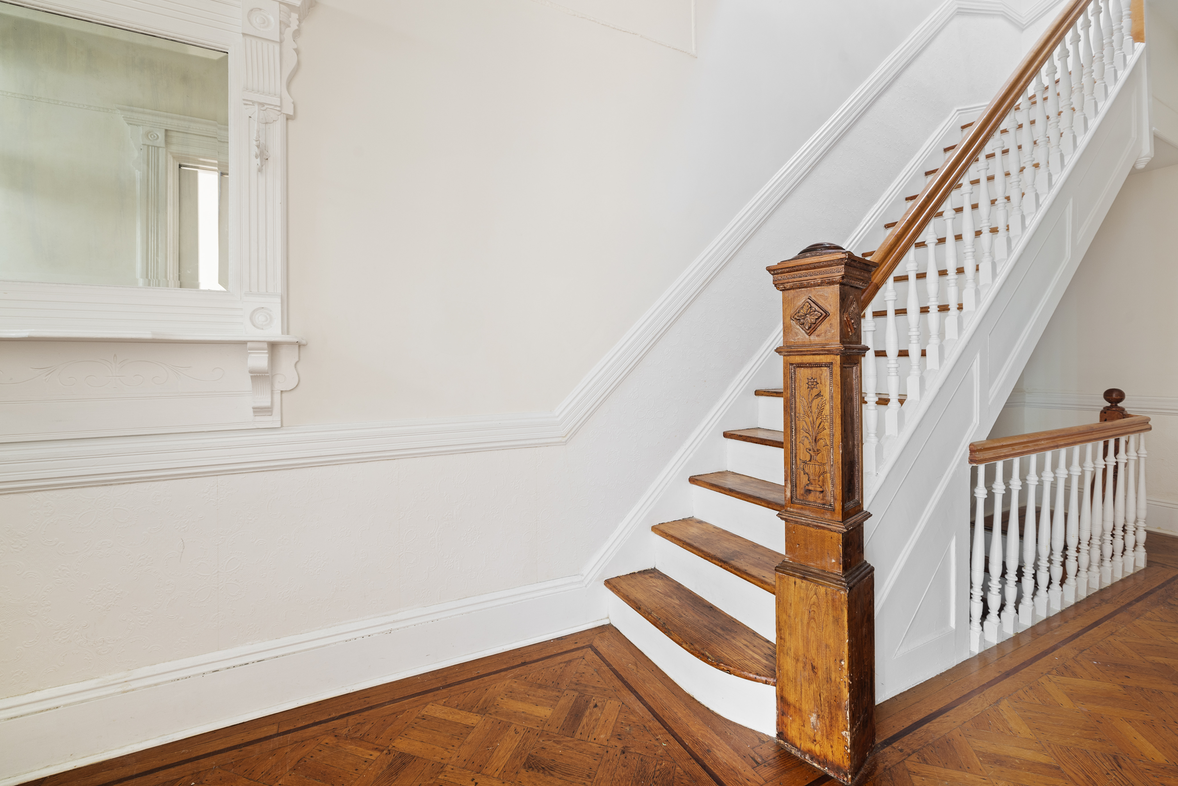 285 Weirfield Street Brooklyn, NY 11221 - Photo 12 of 16 a view of entryway