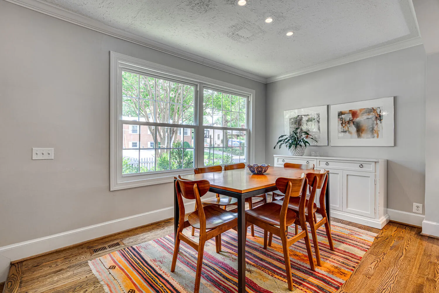 $1,050,000 | 2708 Holly Street, Alexandria, VA 22305