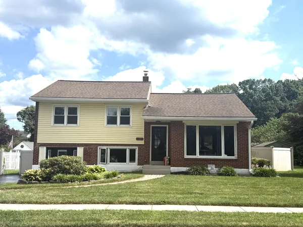 $478,500 | 202 Ridge Avenue, Kennett Square, PA 19348