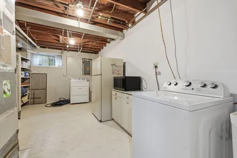$735,000 | 705 Wilson Avenue, Rockville, MD 20850
