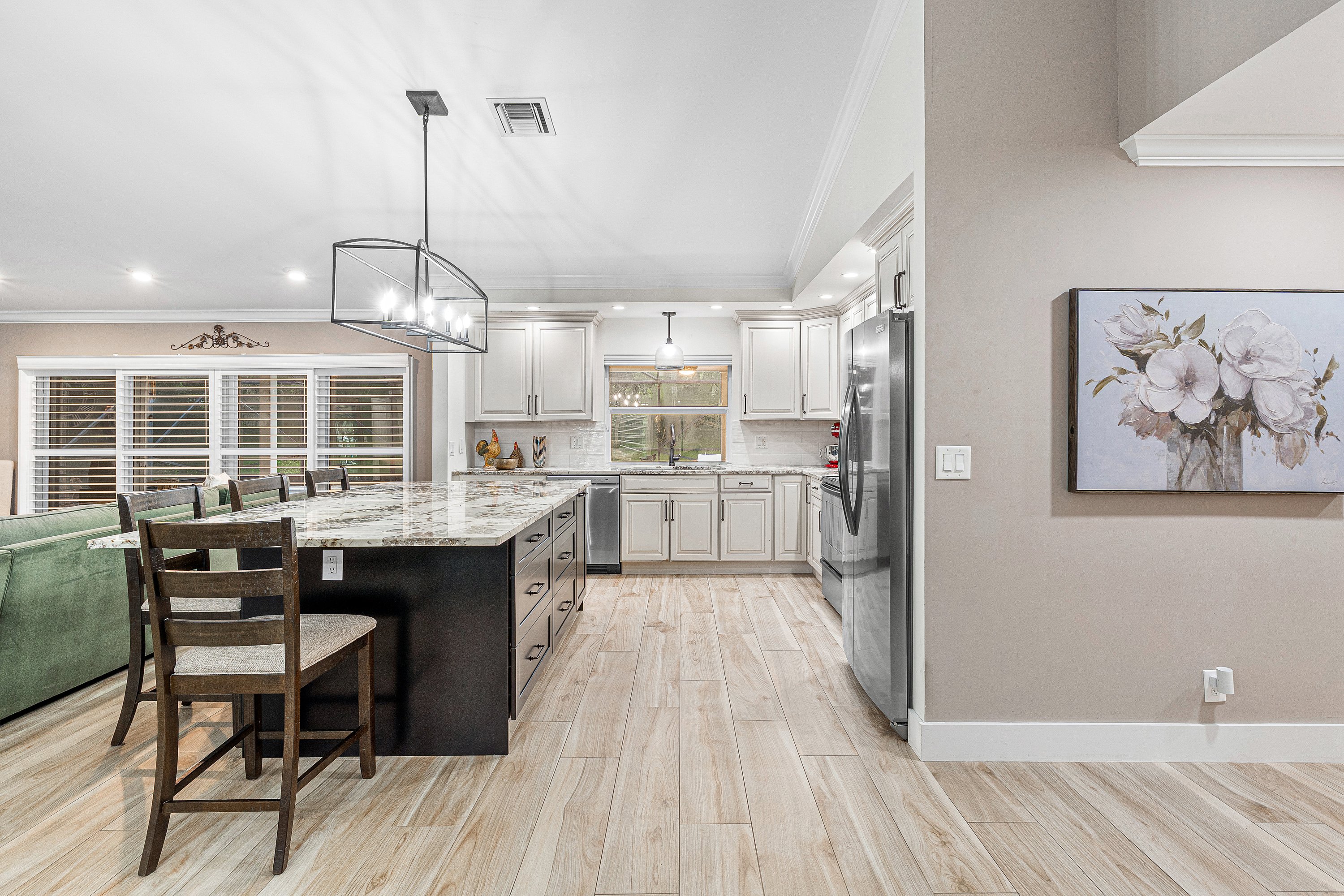 9077 Old Pine Road Boca Raton, FL 33428 - Photo 10 of 40 Gallery Image 10