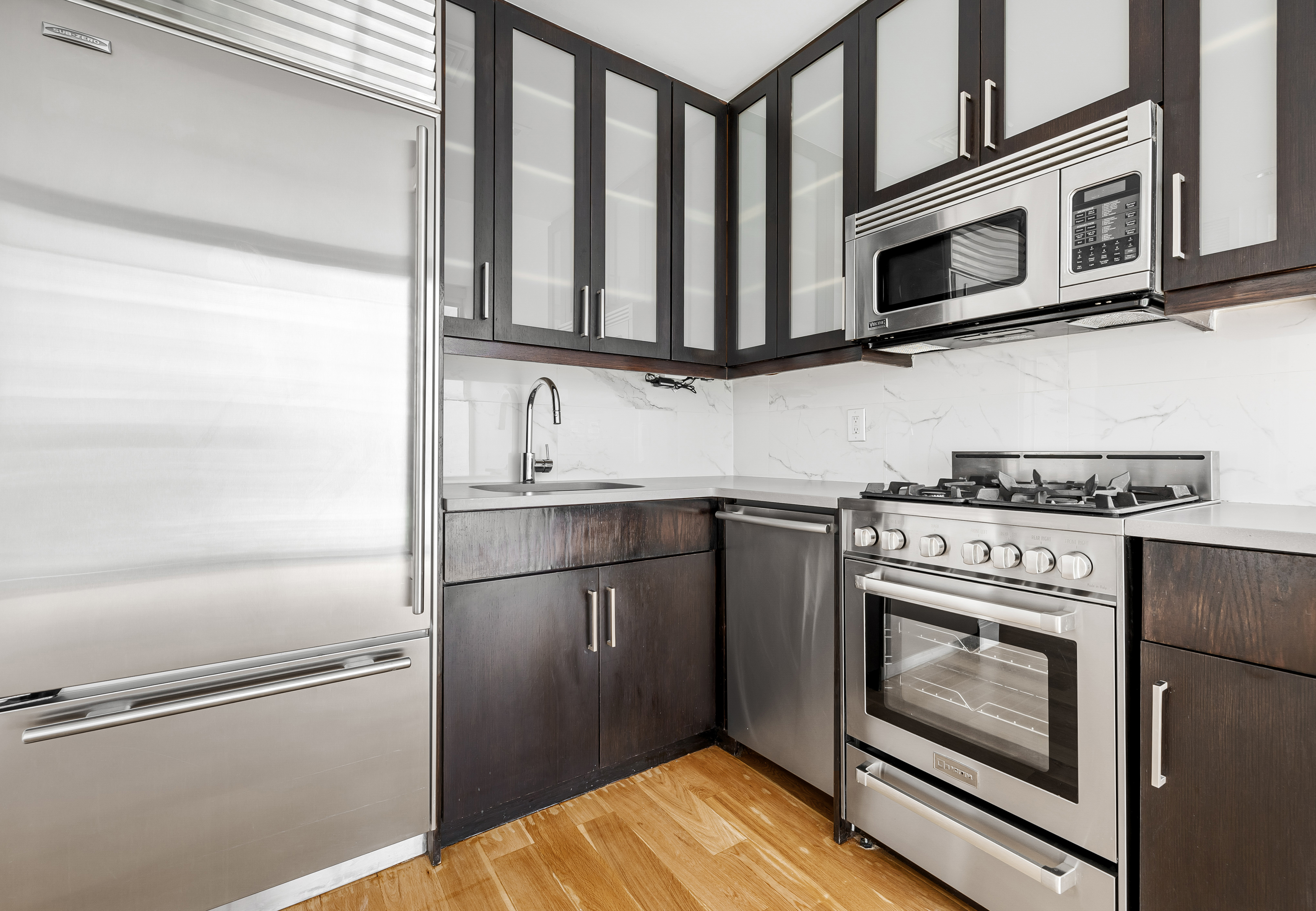 343 West 16th Street, Unit 2R Manhattan, NY 10011 - Photo 6 of 12