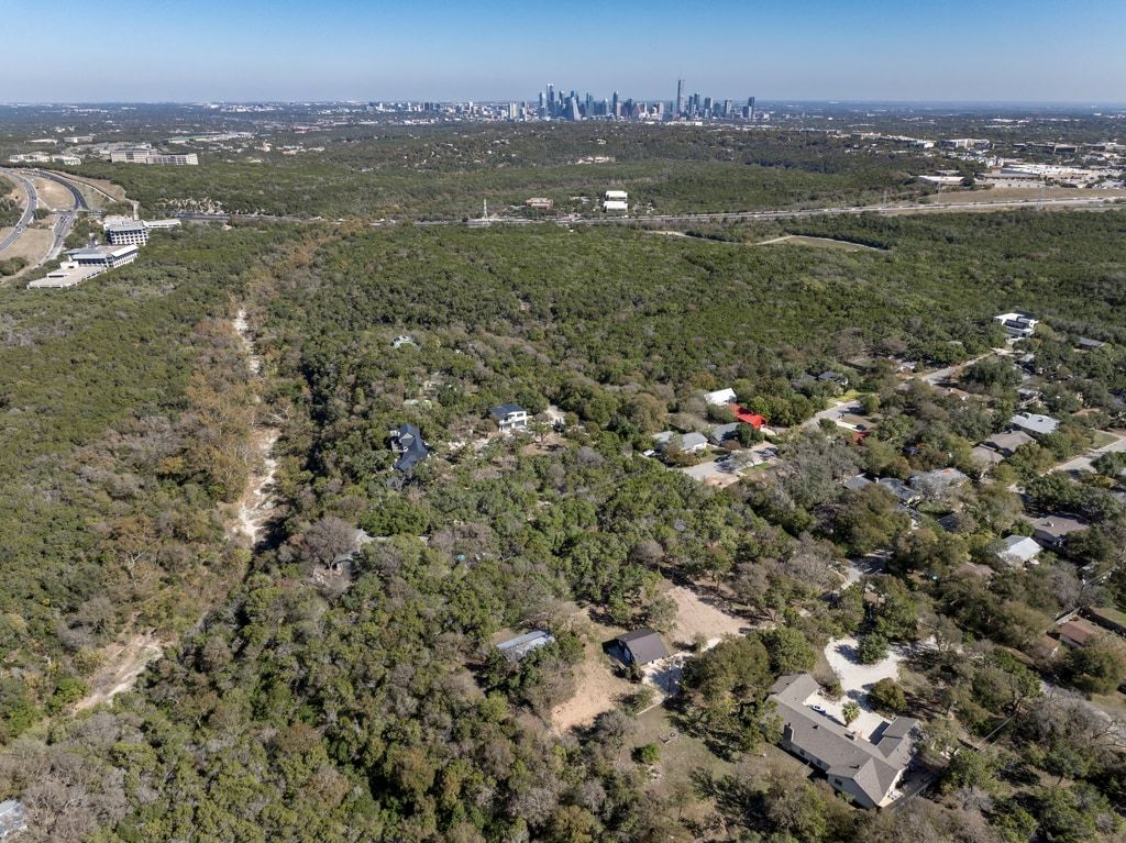 4416 Stearn's Lane Austin, TX 78735 - Photo 16 of 32 a view of a city