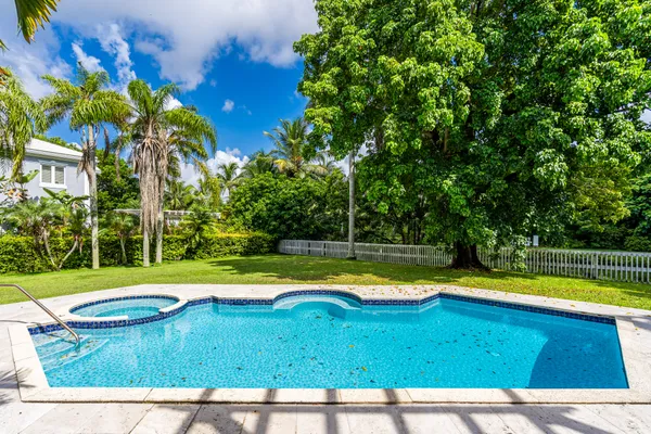 $3,600,000 | 8768 Southwest 62nd Court, Miami, FL 33156