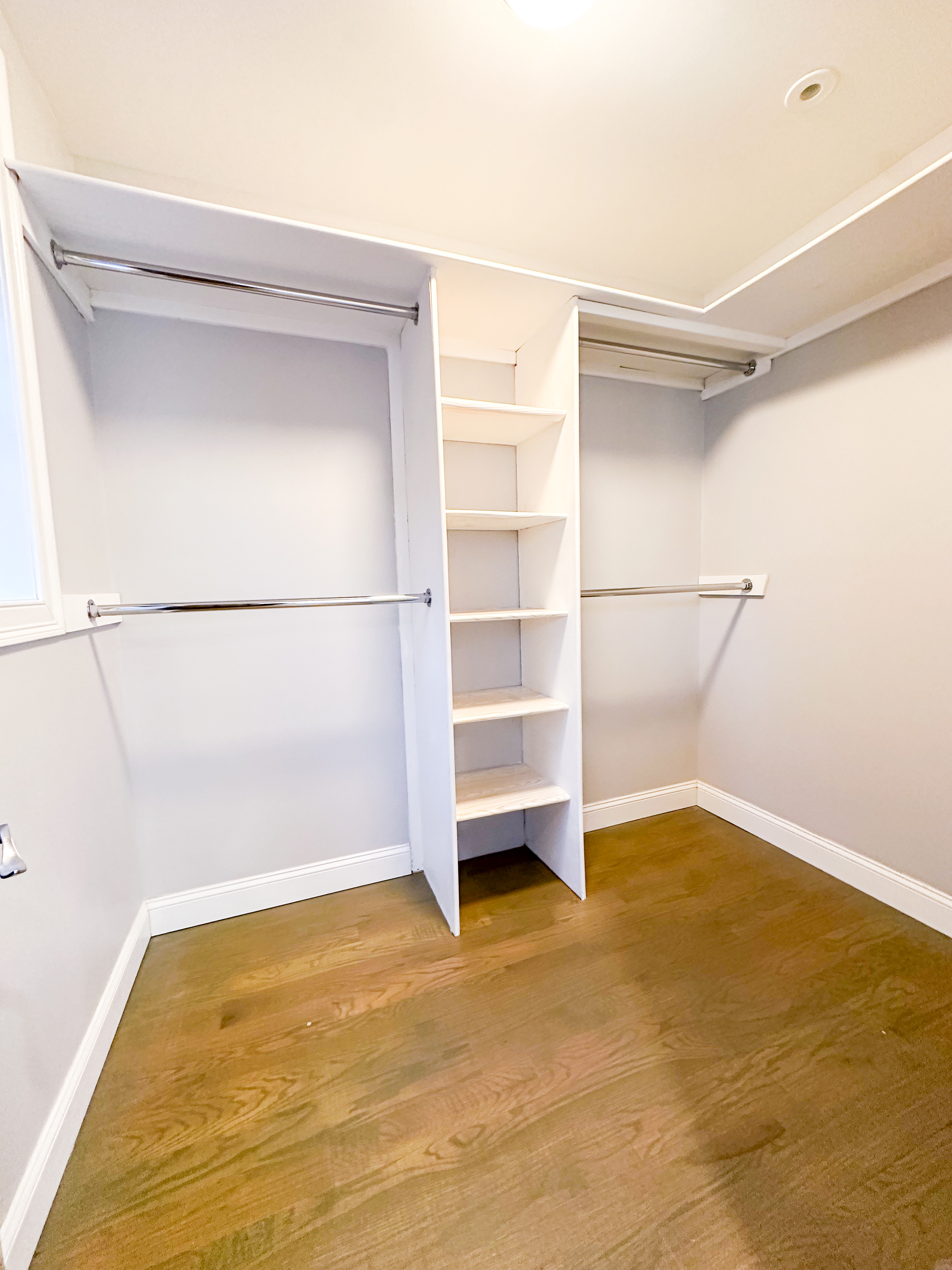 567 New Jersey Avenue, Unit 2 Brooklyn, NY 11207 - Photo 6 of 11 a view of an empty room