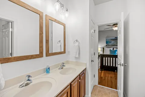 $899,900 | 16532 Flintrock Falls Lane, Charlotte, NC 28278