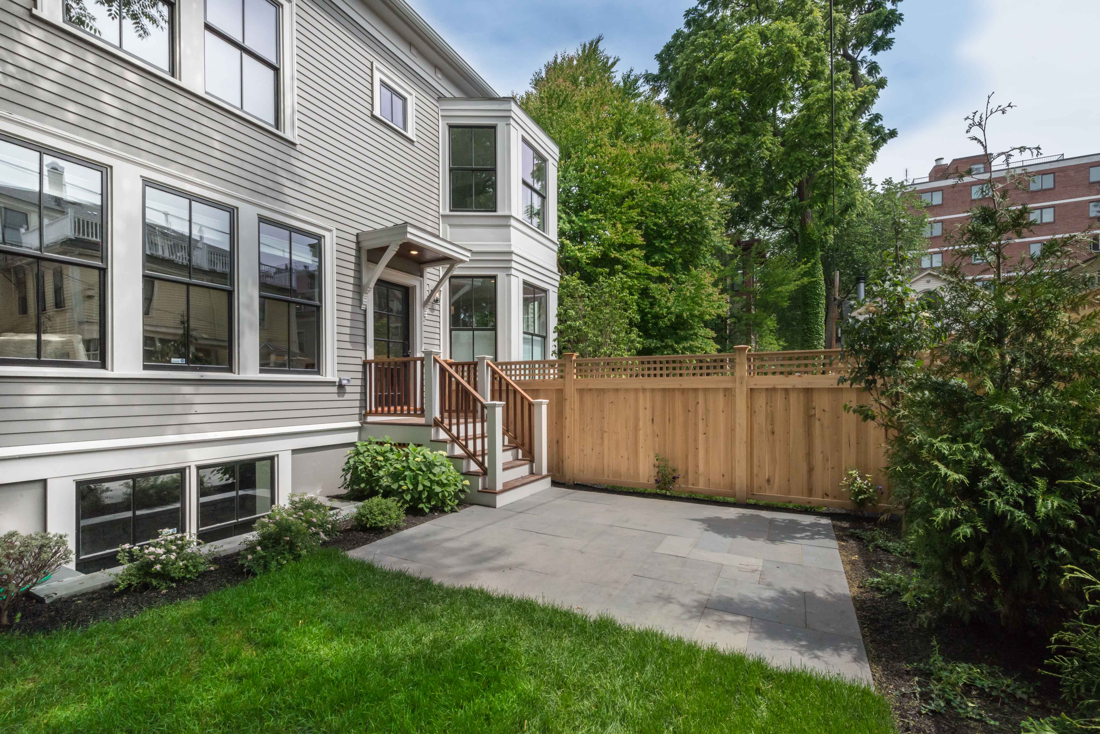 22 Clinton Street, Unit 22 Cambridge, MA 02139 - Photo 18 of 22