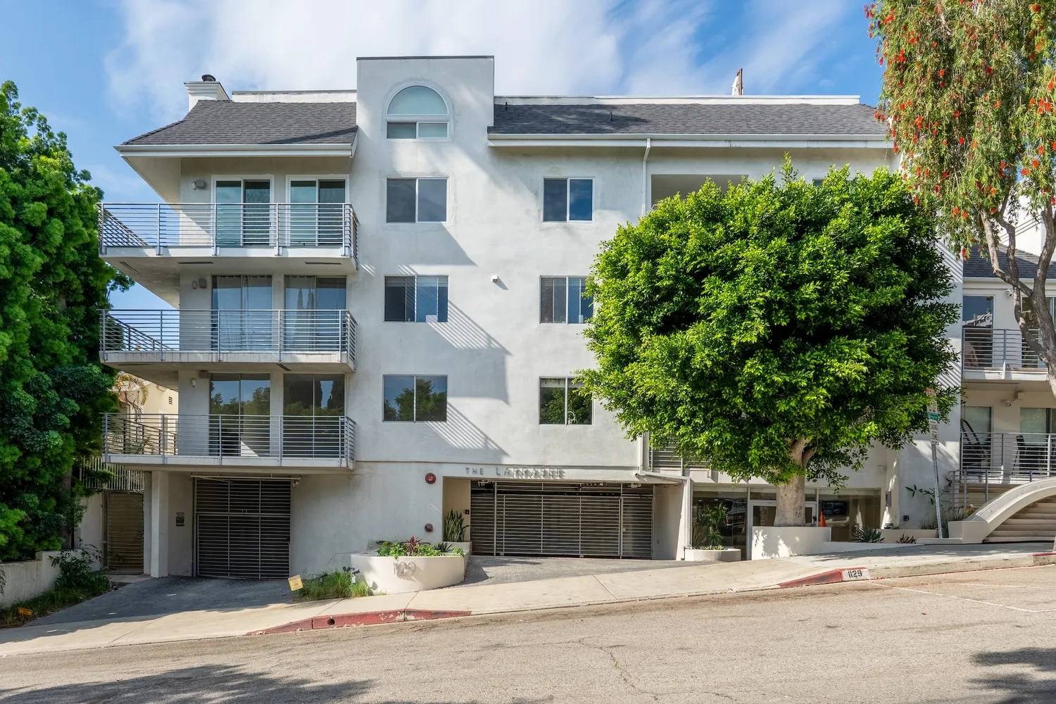 $1,025,000 | 1129 Larrabee Street, Unit 6, West Hollywood, CA 90069