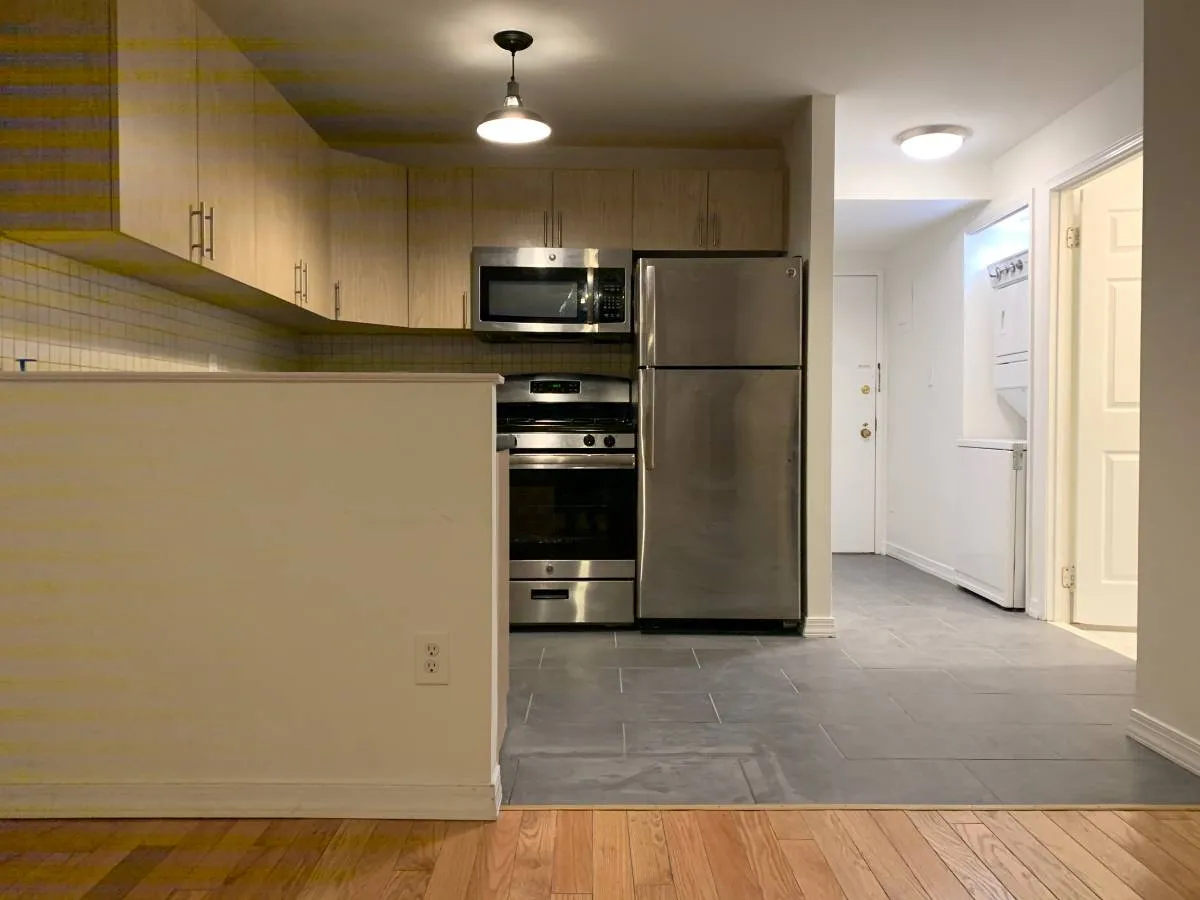 $2,200 | 1097 East 72nd Street, Unit 1 | Georgetown