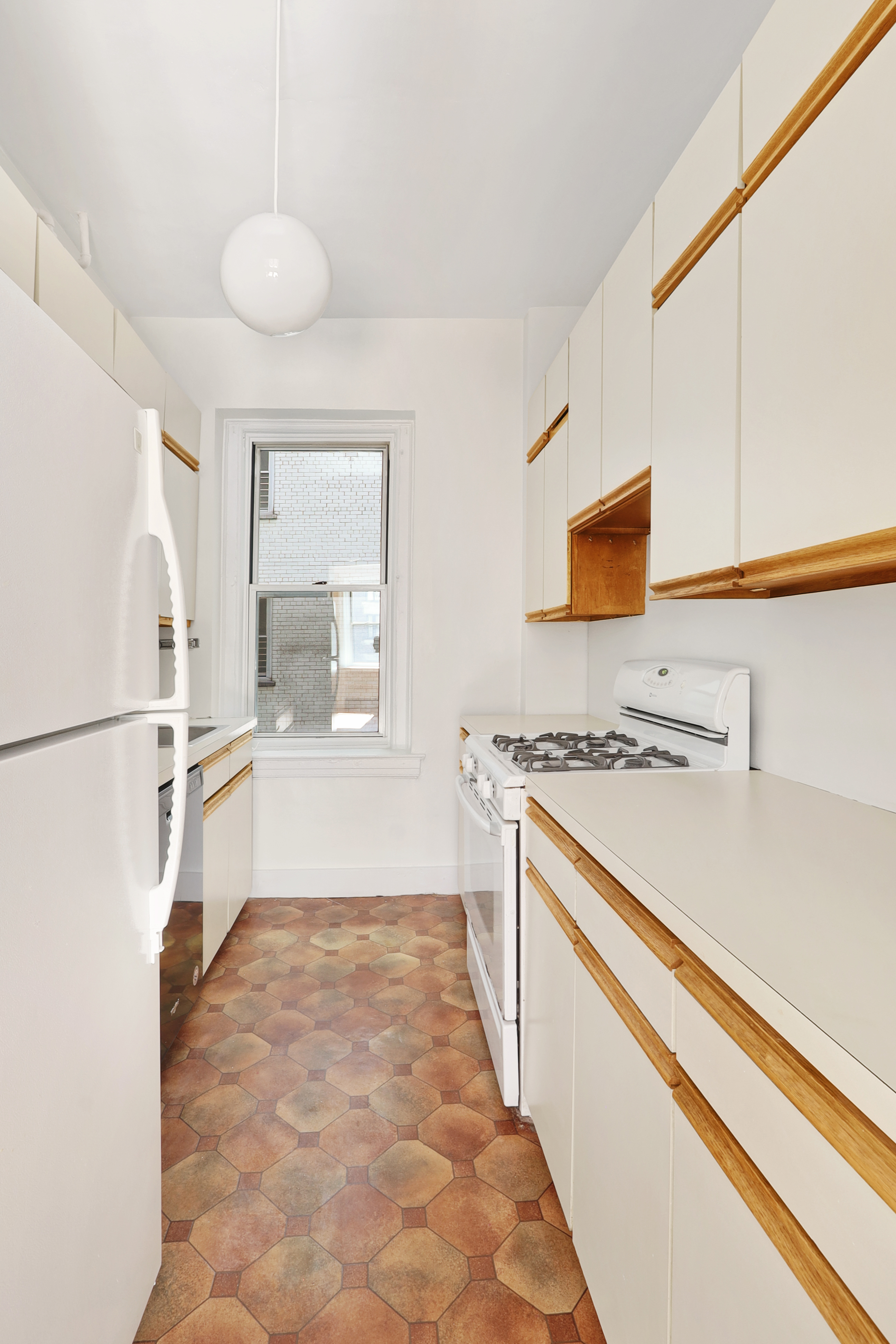 440 Riverside Drive, Unit 58 Manhattan, NY 10027 - Photo 3 of 15